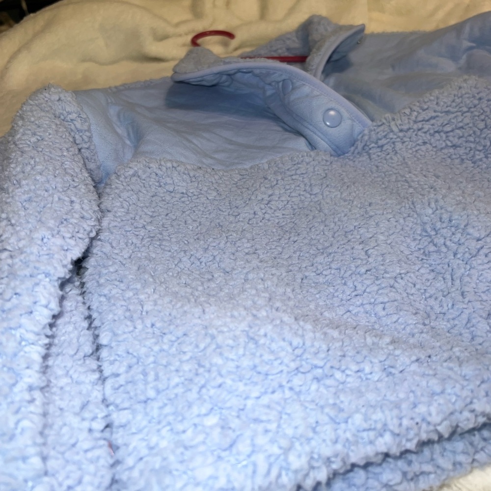 Fuzzy Coat - Picture 4 of 4